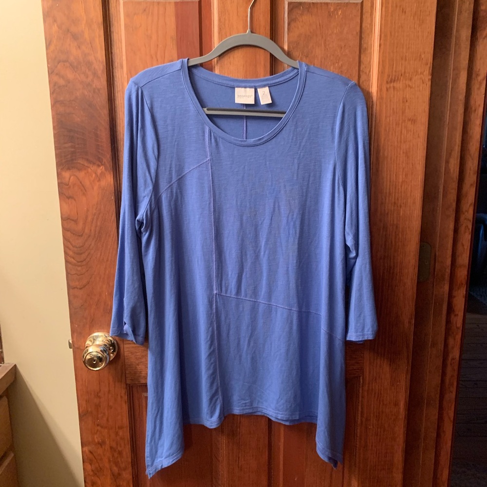 Chico ZENERGY top, ROYAL BLUE color, round neck, 3/4 sleeves. Size 2 or 12 large